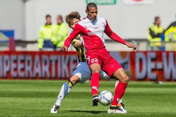 站的竞争向 站的竞争向