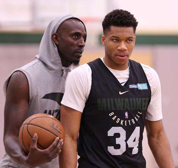 伦多完成的 伦多完成的