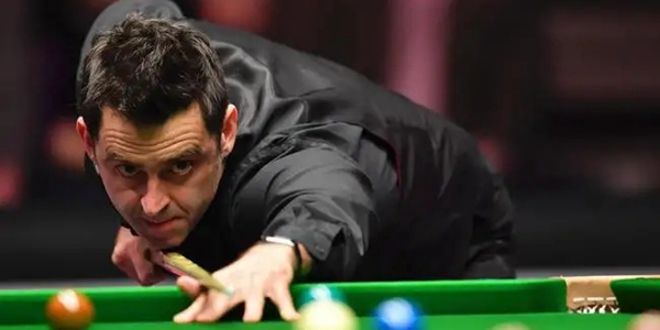 身后与肋部 身后与肋部